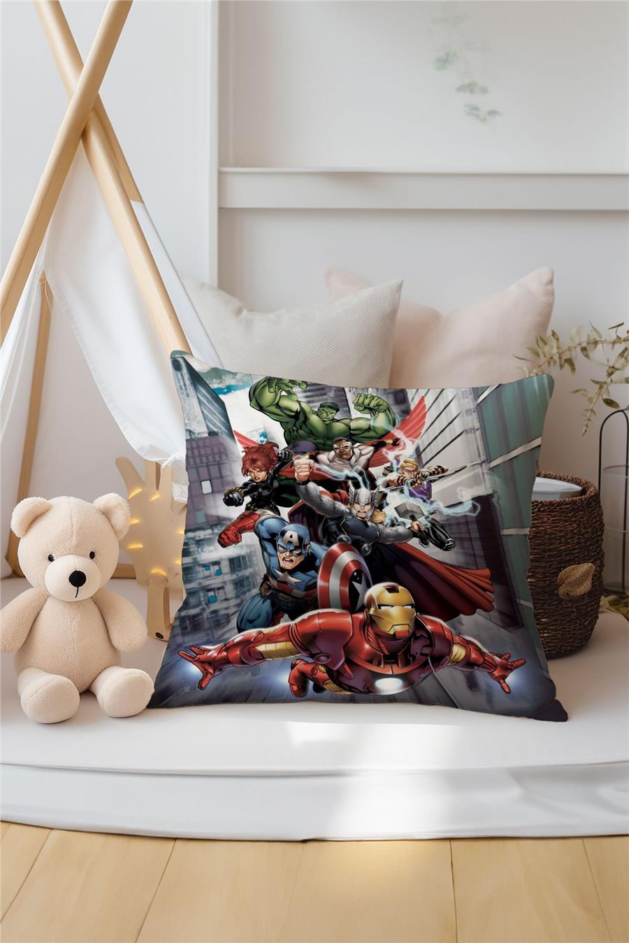 Marvel Süper Kahramanlar Desenli Çocuk Odası 3&
