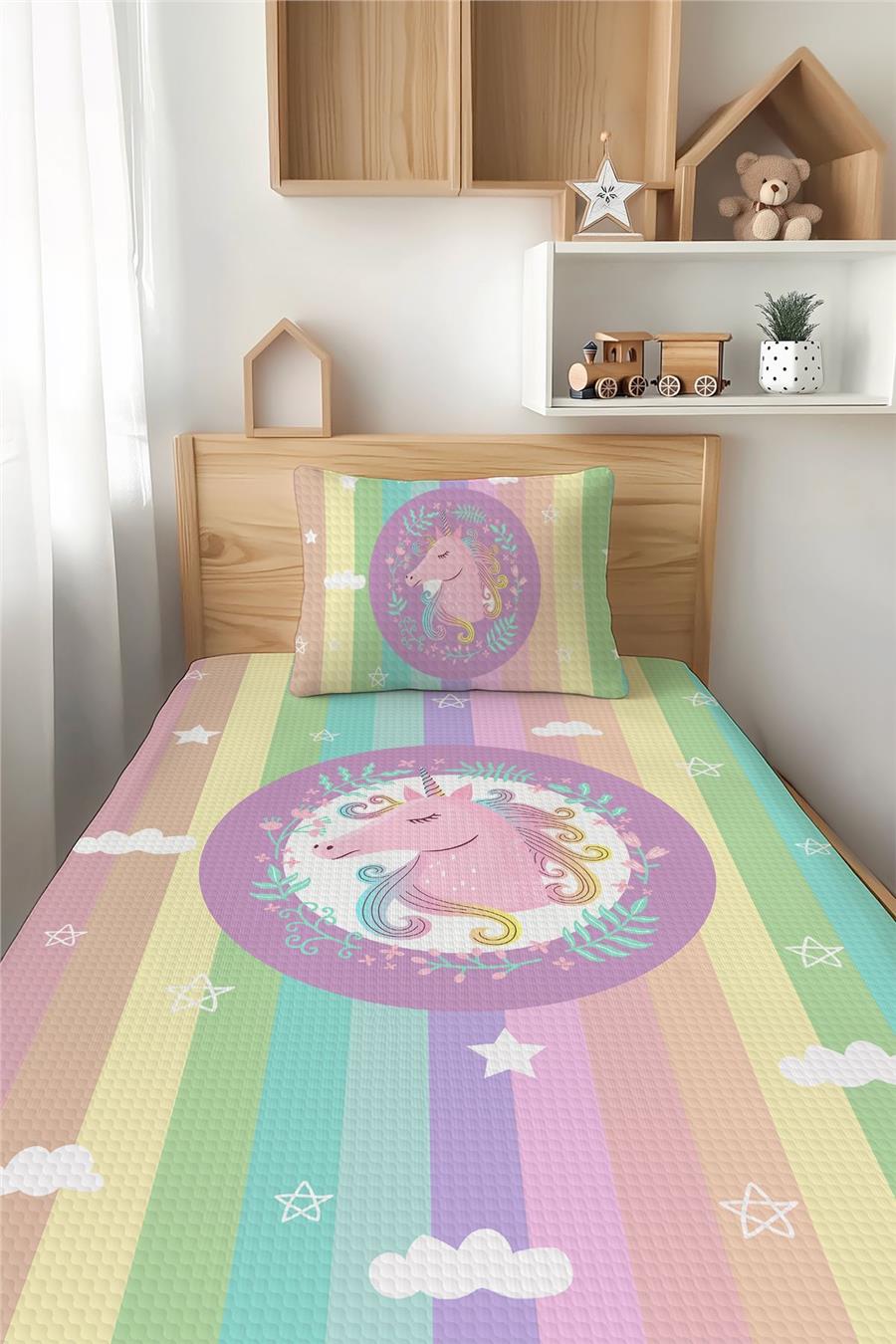 Çok Renkli Unicorn Desenli Tek Kişilik Çocuk Pike Takımı Tlap-121